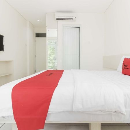 Reddoorz Near Pancoran Hotell Jakarta Eksteriør bilde