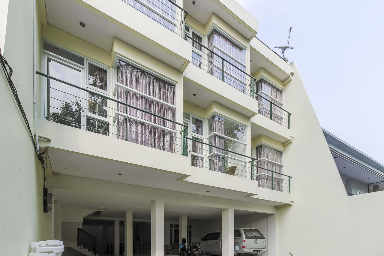 Reddoorz Near Pancoran Hotell Jakarta Eksteriør bilde