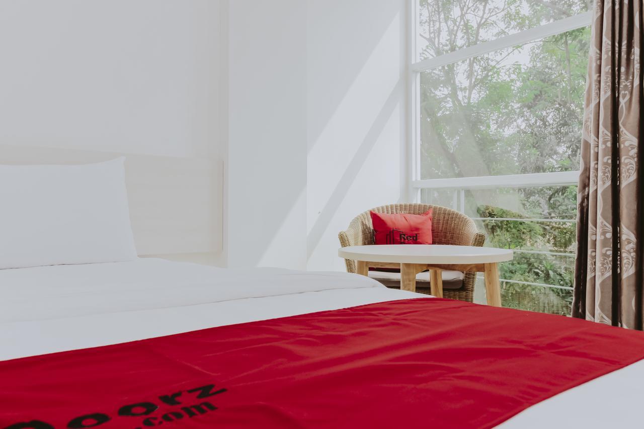 Reddoorz Near Pancoran Hotell Jakarta Eksteriør bilde
